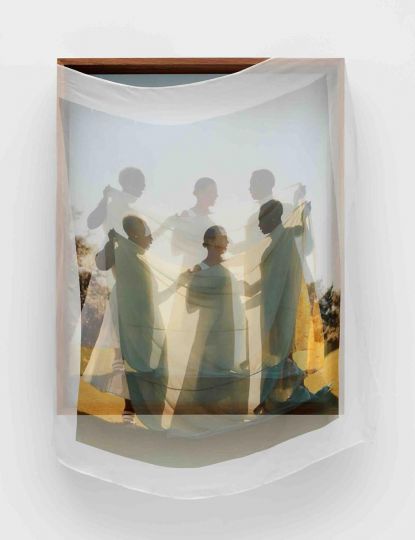 Tyler Mitchell, Convivial Conversation, 2024 © Tyler Mitchell Courtesy de l'artiste & AGM Collection