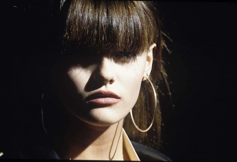 Pierre Terrasson - Vanessa Paradis sur le tournage du clip “Coupe Coupe” en 1989 - Courtesy La Galerie de l'Instant