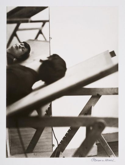 Autoportrait, Paris, 1928 © Florence Henri -Courtesy Galerie Le Minotaure