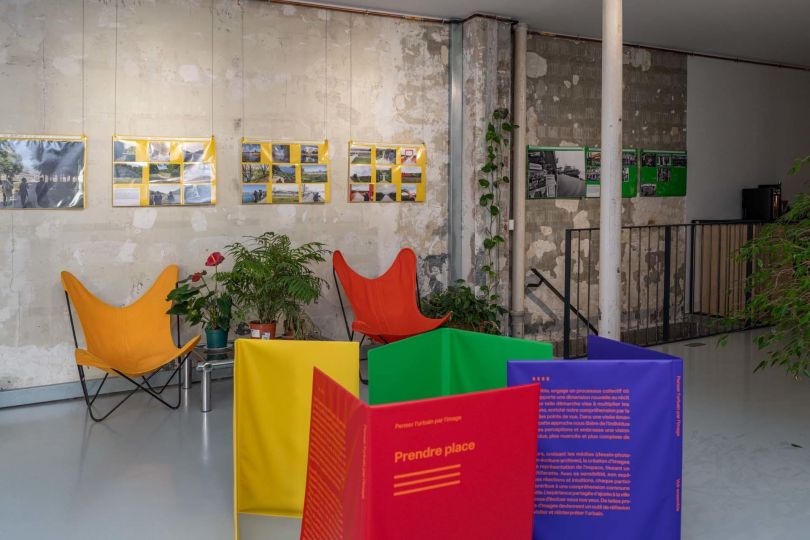 © Hortense Soichet, vue de l’exposition Penser l’urbain par l'image, douze ans de recherche-création collective, au 44 Gassendi, 2024-2025.