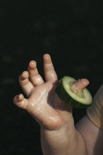 Julie Scheurweghs, from the series 'Maman est là', 2026 © Julie Scheurweghs / Galerie Vue