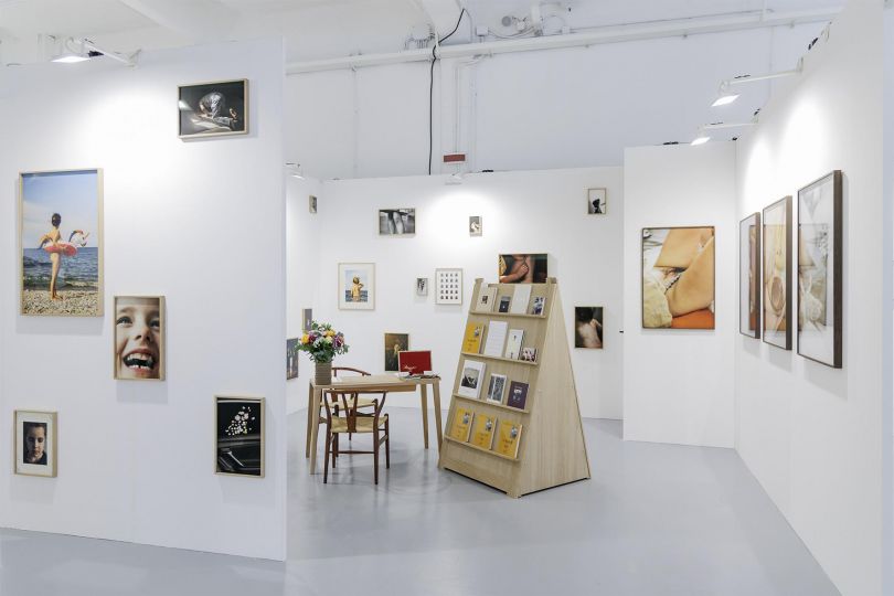 Galerie Vu, vue de l'exposition de Julie Scheurweghs 'Maman est là', 2026 © Zima Studio