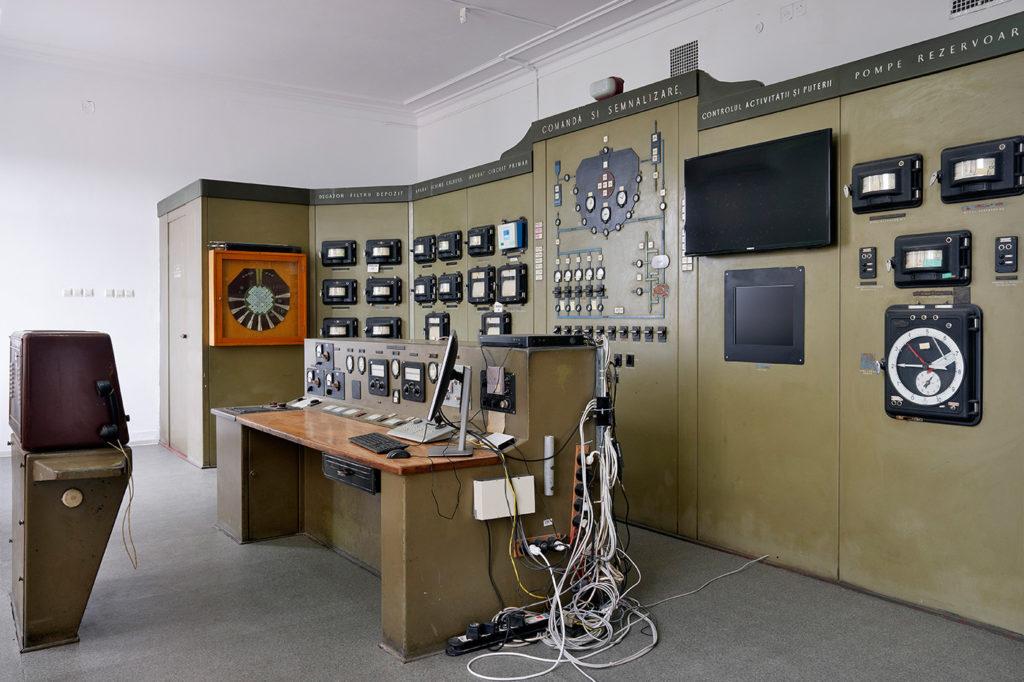 FUEL : Eric Lusito : Soviet Scientific Institutes - The Eye of