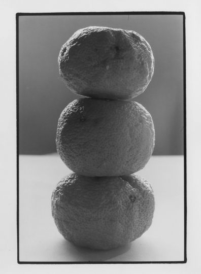Kazuo Kitai, Trois yuzus, série Promenades avec mon Leica, domicile de l’artiste, Funabashi (dép. de Chiba), 2007