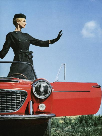 Helmut Newton, Madeleine de Rauch, French Vogue, 1961, Fiat 1200, copyright Helmut Newton Foundation