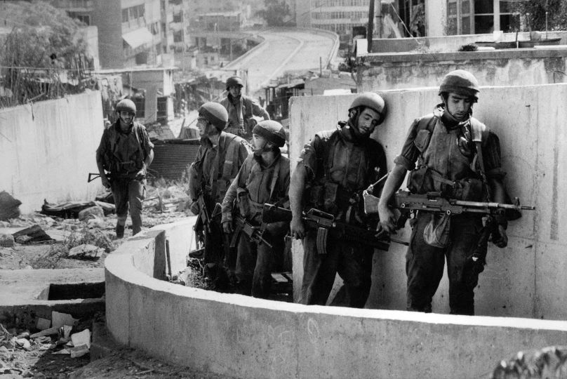 Offensive de l'armée Israélienne au Liban Offensive de l'armée Israélienne au Liban © Benoït Gysembergh:PARISMATCH:SCOOP