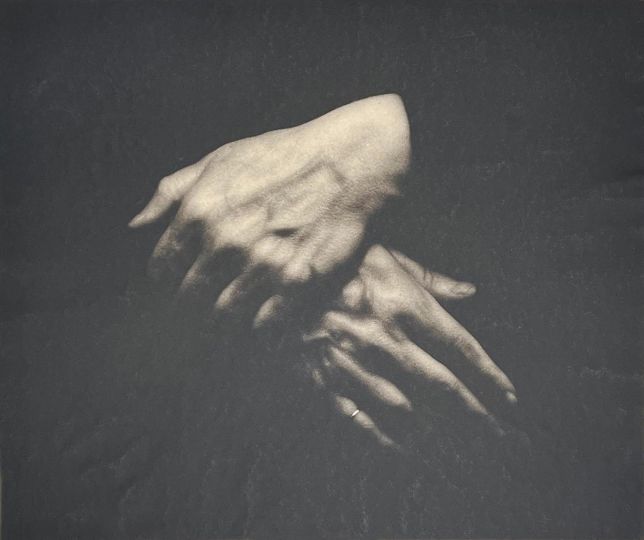 Untitled (Hands), 2001 © Hiromitsu Morimoto - Courtesy JHB Gallery, New York