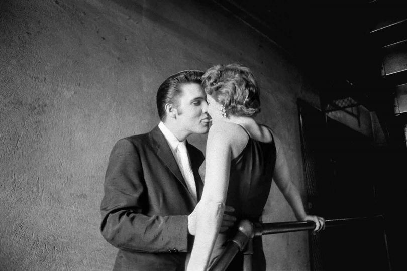 The Kiss, Mosque Theater, Richmond, Virginia, June 30, 1956 © Alfred Wertheimer / MUUS Collection